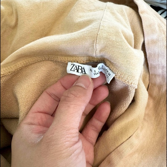 Zara Hoodie Sweater - Picture 3 of 8